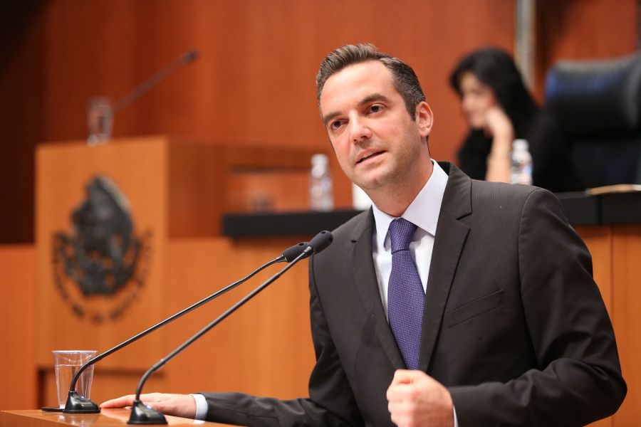 M&aacute;s de 400 mil hu&eacute;rfanos