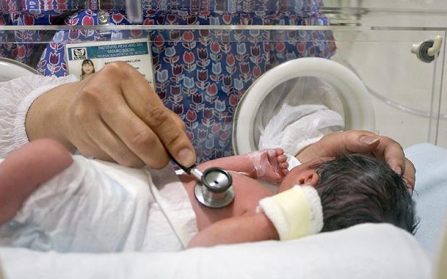 Impulsan iniciativa para garantizar atenci&oacute;n m&eacute;dica y tratamientos necesarios a nacidos prematuramente