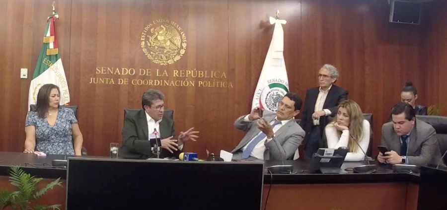 Condena un&aacute;nime por atentado contra senadora con paquete bomba